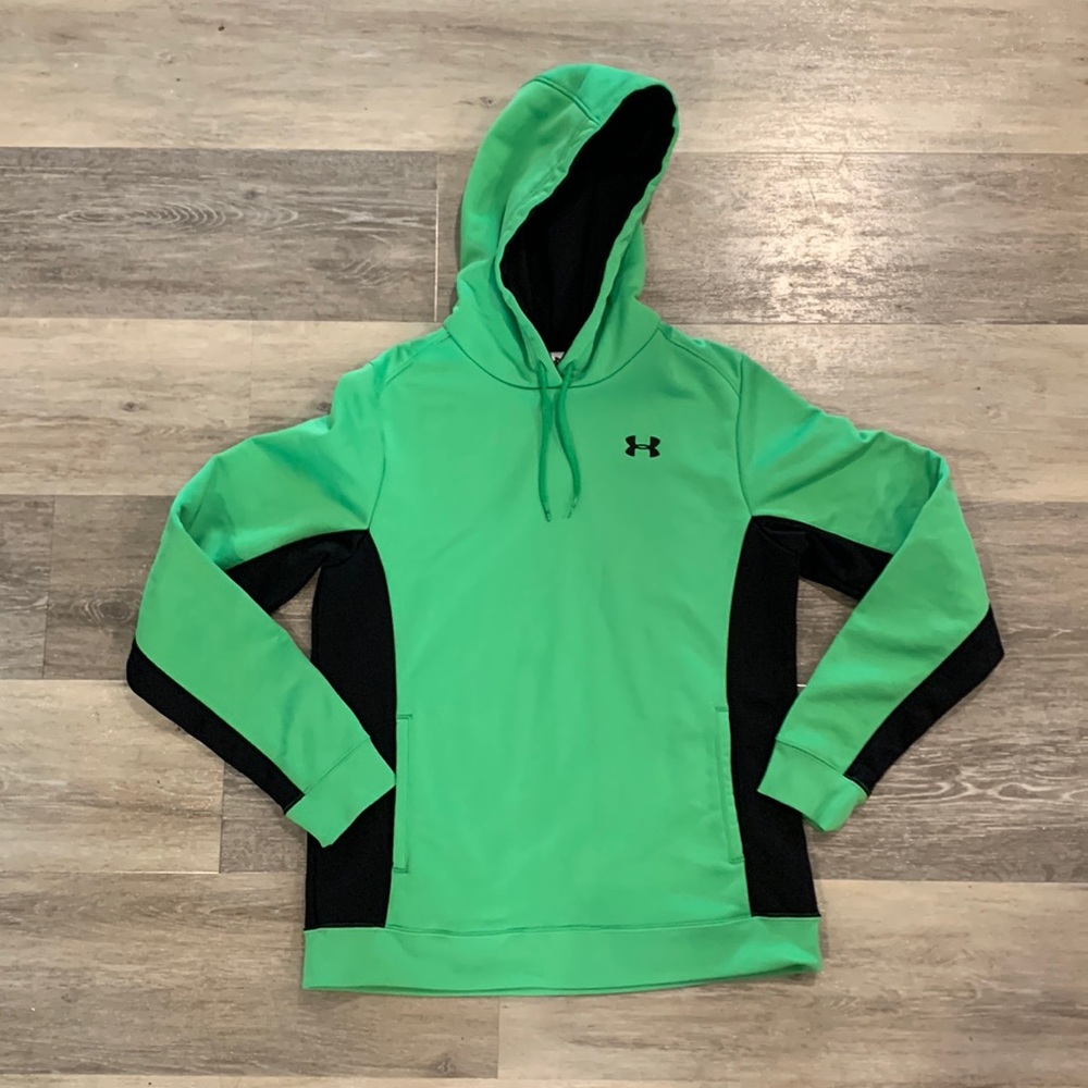 Under Armour hooded sweatshirt ladies medium